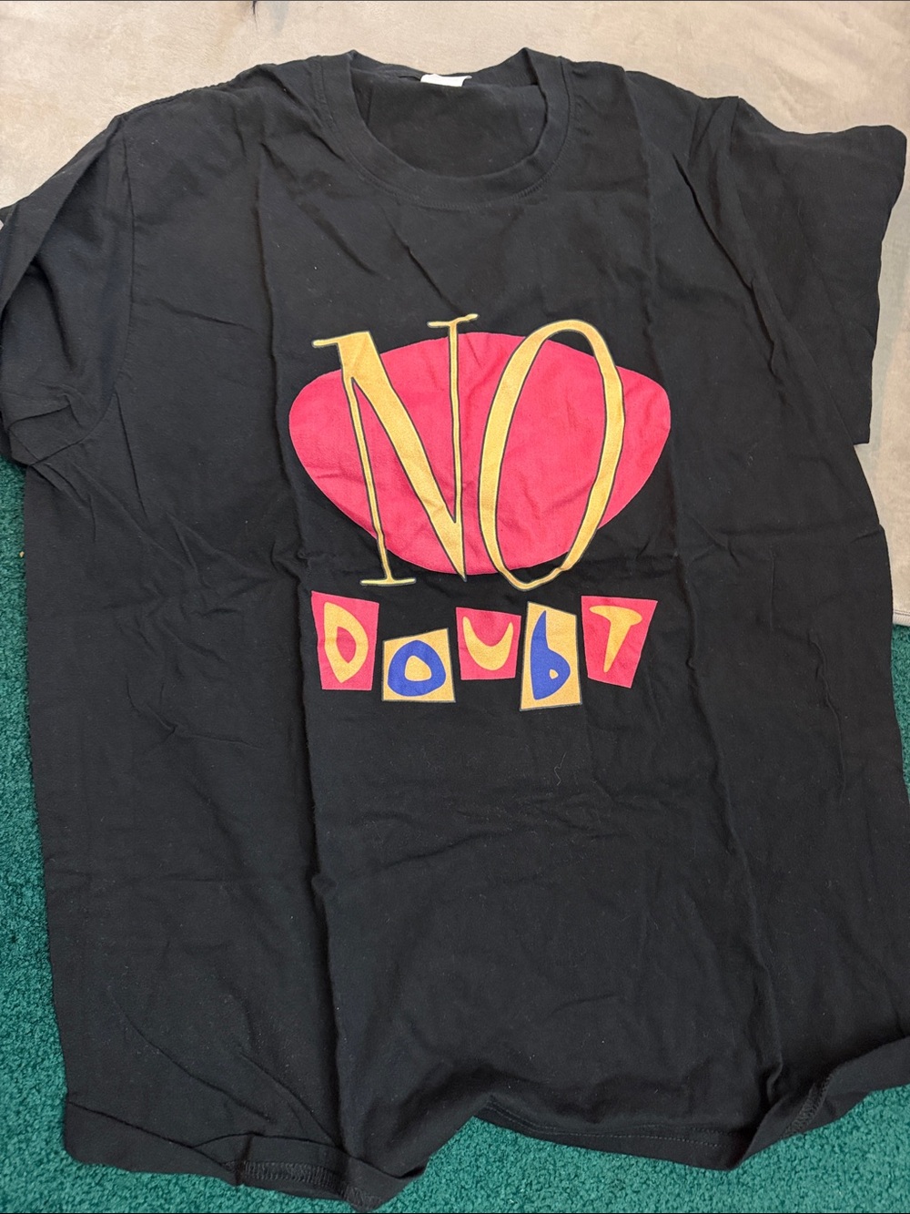 Black Short-Sleeve Graphic Tee with Red & Yellow 'NO DOUBT' Print